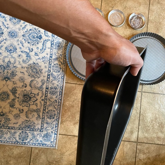 Baking Tins - Picture 3 of 8